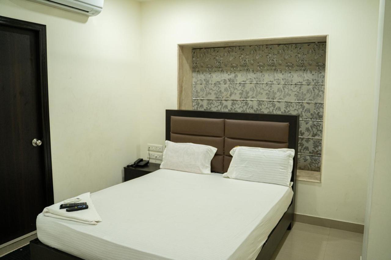 Nk7 Guest House Calcuta Exterior foto
